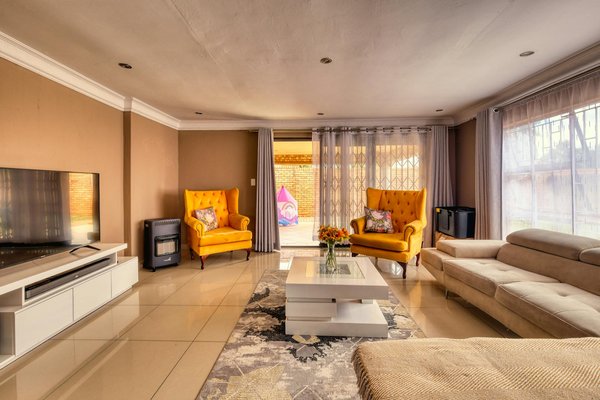 How Can Home Swimming Pools Enhance Wellbeing in the UK?