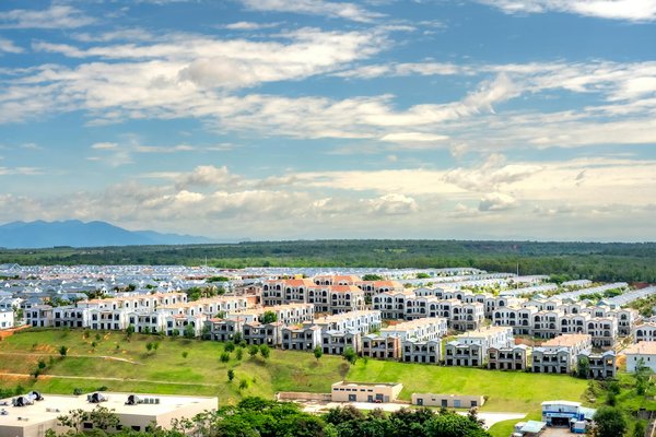 How can UK residents maximize space with innovative storage solutions?